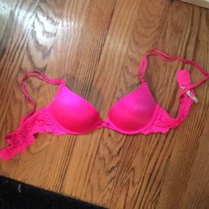 hot pink aerie push-up bra